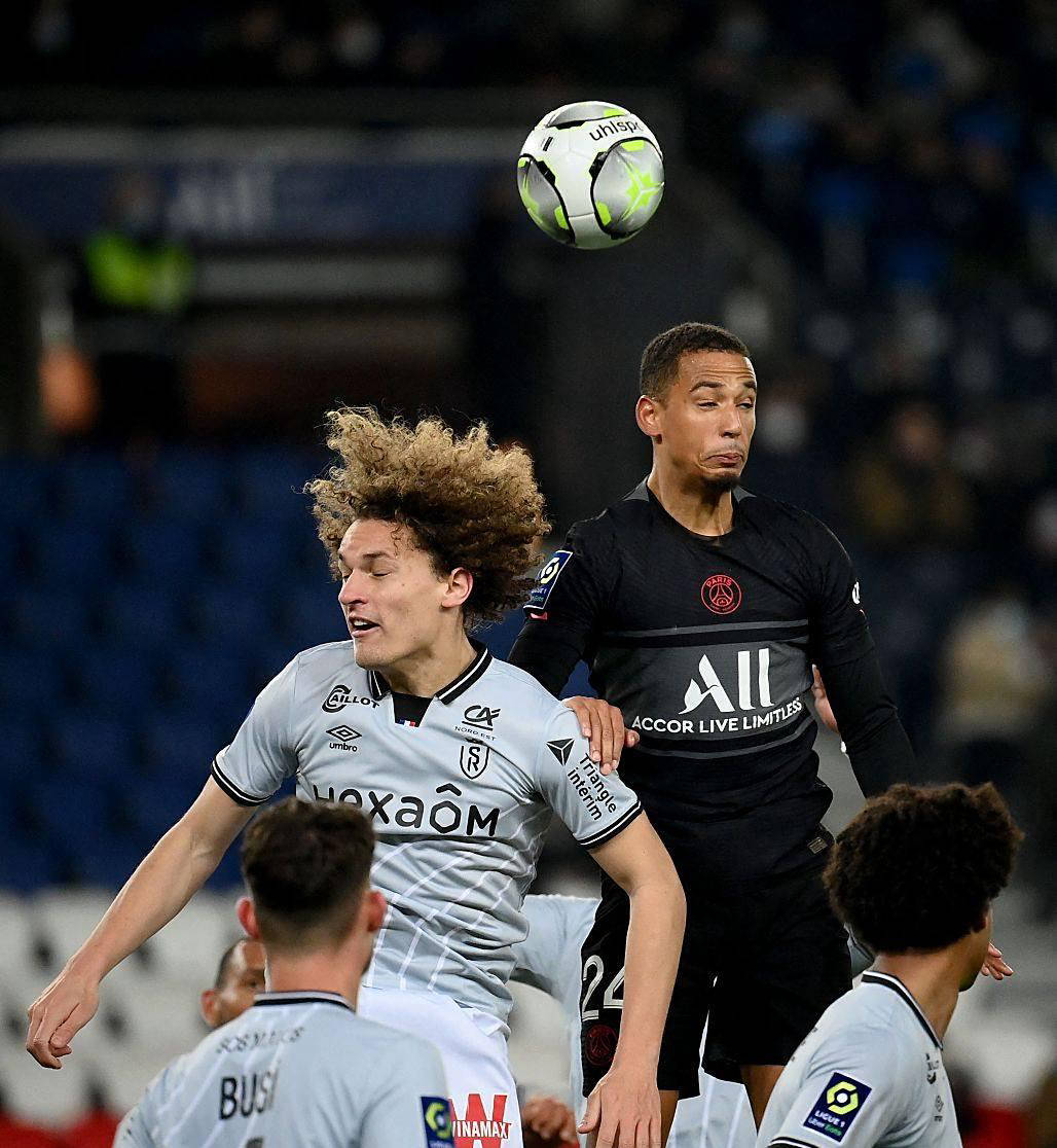 开云官网-包含巴黎圣日耳曼主场大胜，稳居榜首的词条