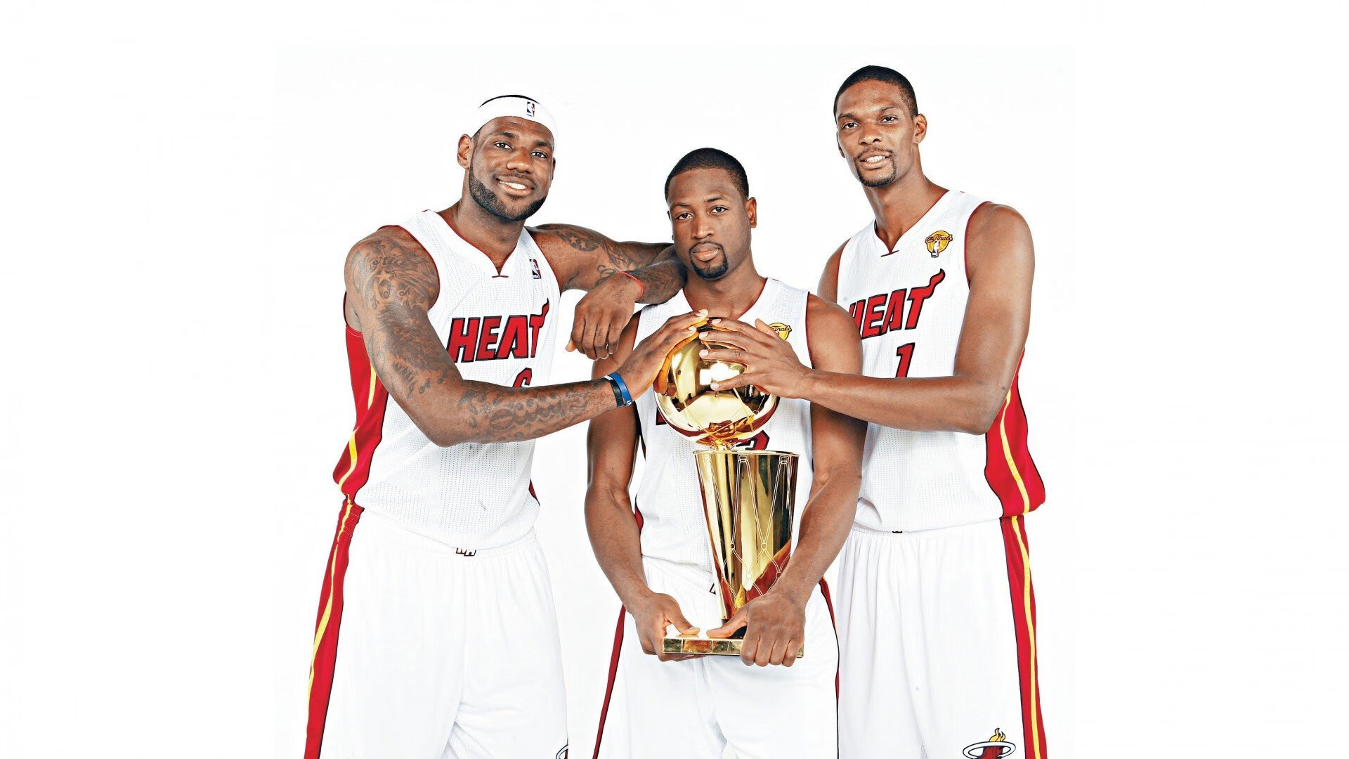 极速与烈焰，F1新赛季揭幕战与热火制霸开拓者的双重奏