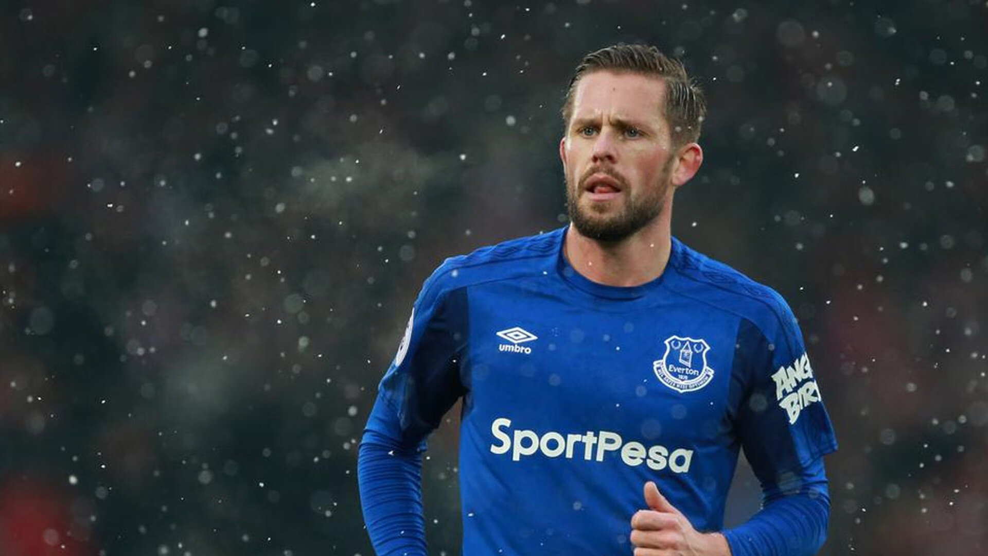 卡马文加爆发撕裂防线，哥斯达黎加铁桶阵难阻西班牙狂澜